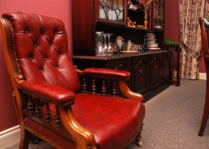 ベッド・アンド・ブレックファスト Cradog Farmhouse